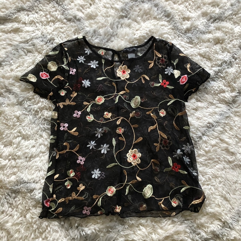 Sheer flower tee